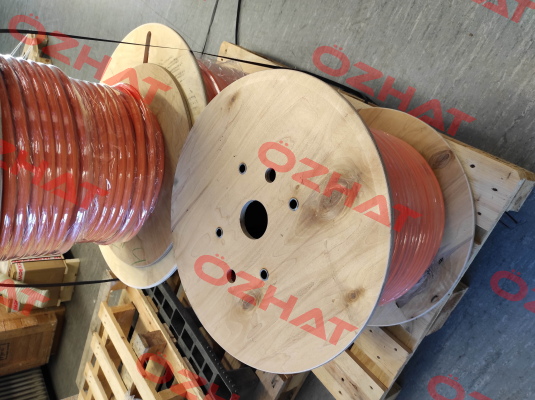 9-2611 95 mm²  / 32056329 Coroplast
